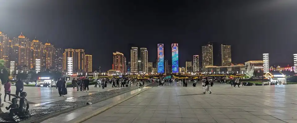 Площадь Синхай (Синхай Гуаньчань) на курорте Далянь, Китай Площадь Синхай в городе Далянь