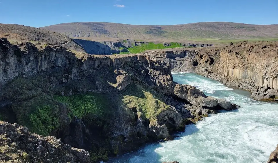 Водопад Альдейярфосс на севере Исландии